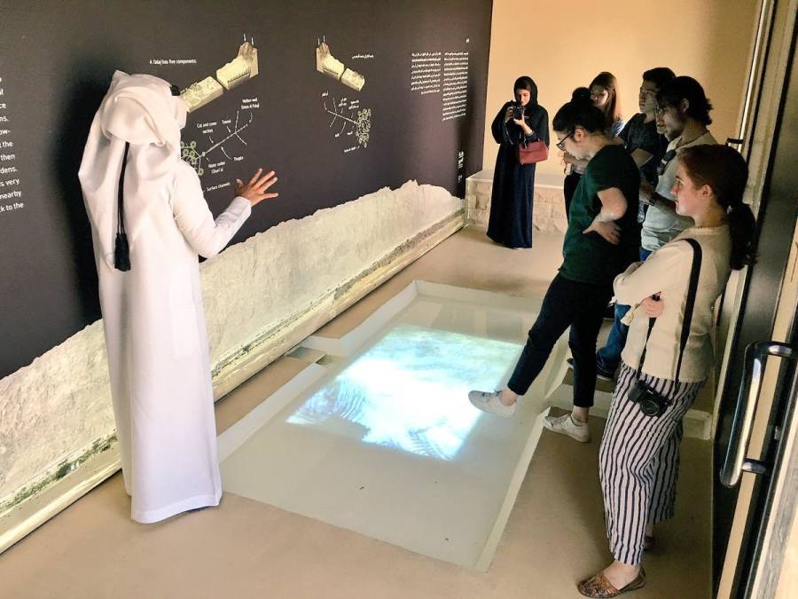 uvf17_fieldtrip_eco_center.jpg uvf17_fieldtrip_eco_center.jpg